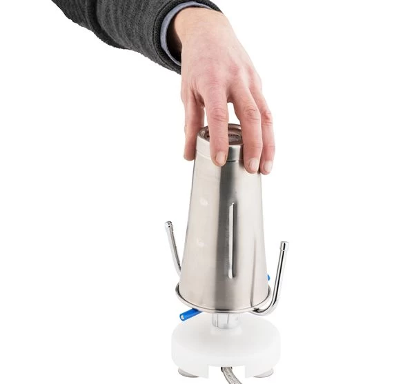 Behälter-, Gläser- & Kragendusche Mit Standfuss Mit Saugnäpfen & Schlauch 5 Behälter-, Gläser- & Kragendusche Mit Standfuss Mit Saugnäpfen & Schlauch – Bild 3